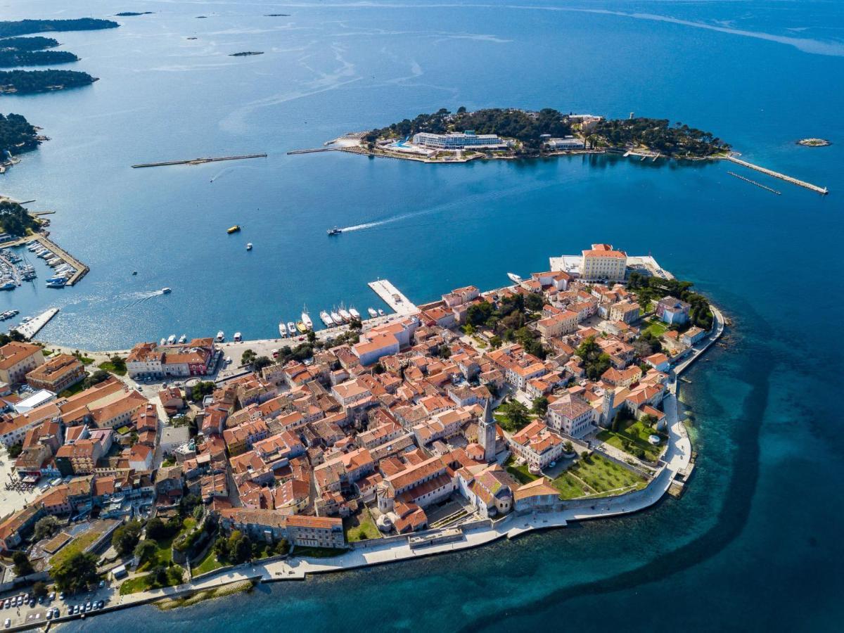 Nino-4 By Interhome * Porec