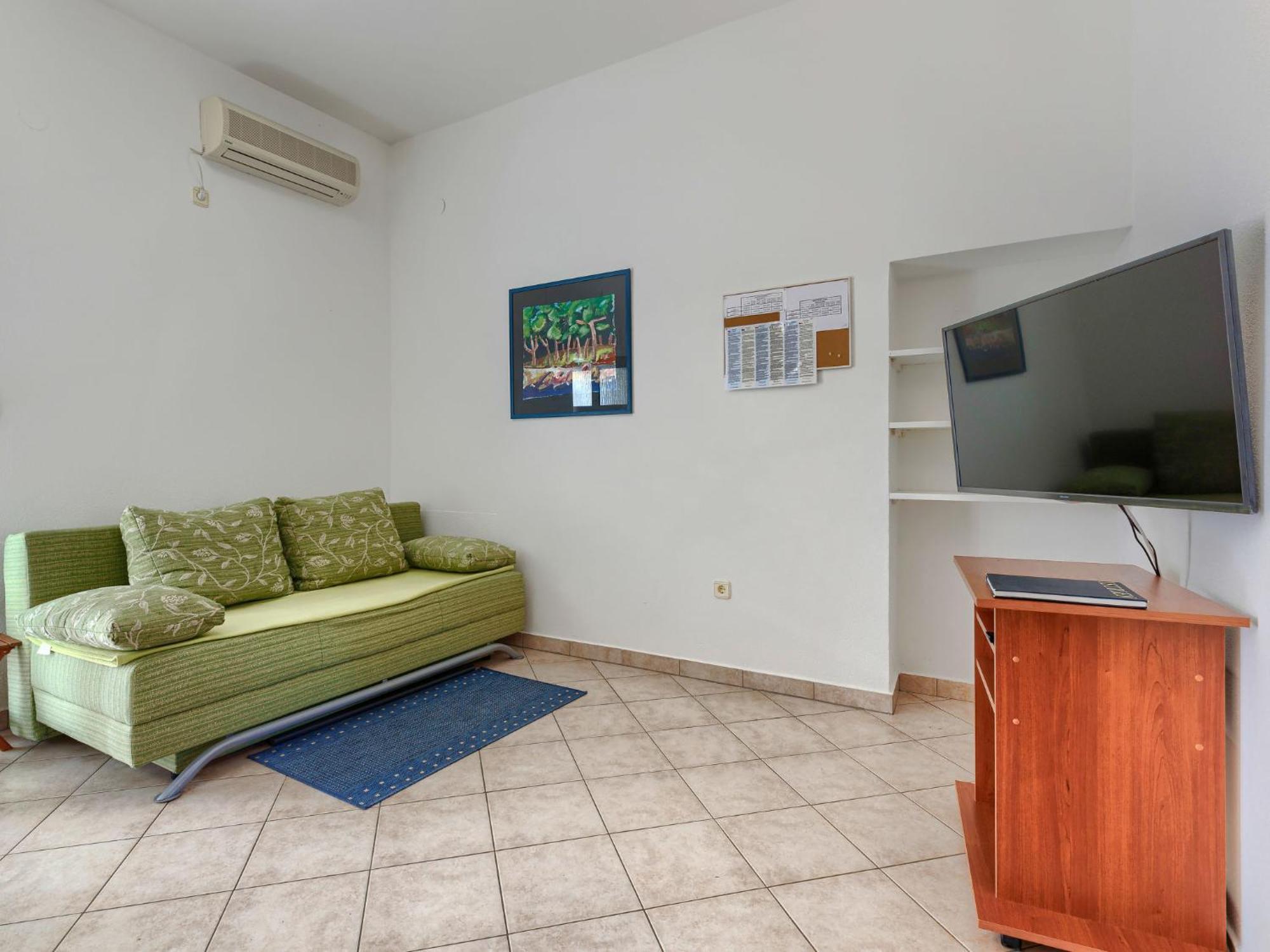 Nino-4 By Interhome Porec