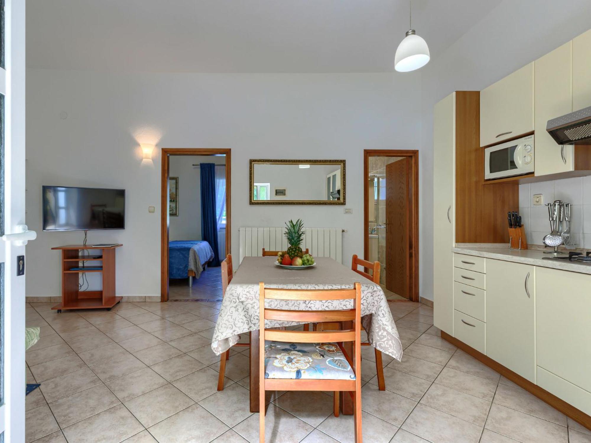 Nino-4 By Interhome Apartman